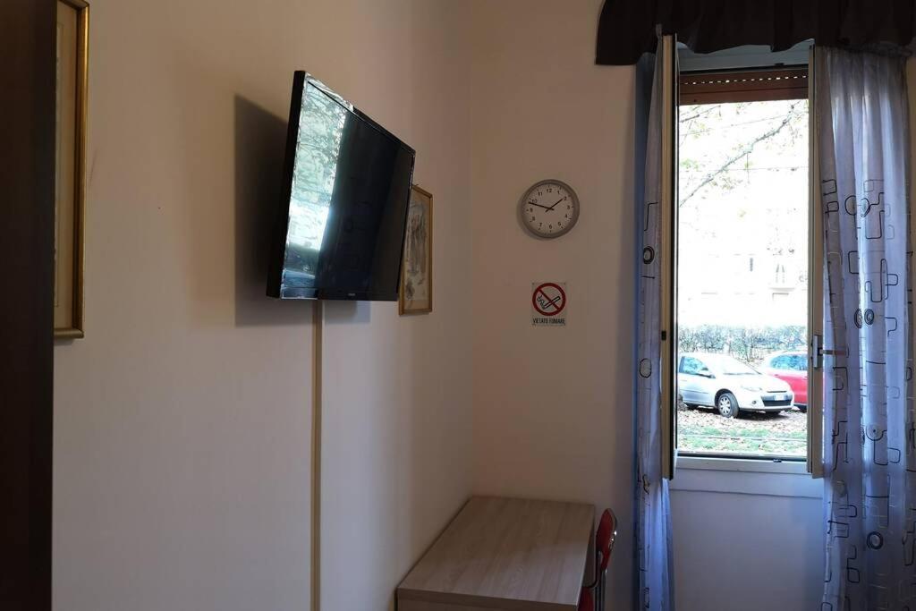 Simple Room Ca Granda M5 Gasthof Mailand